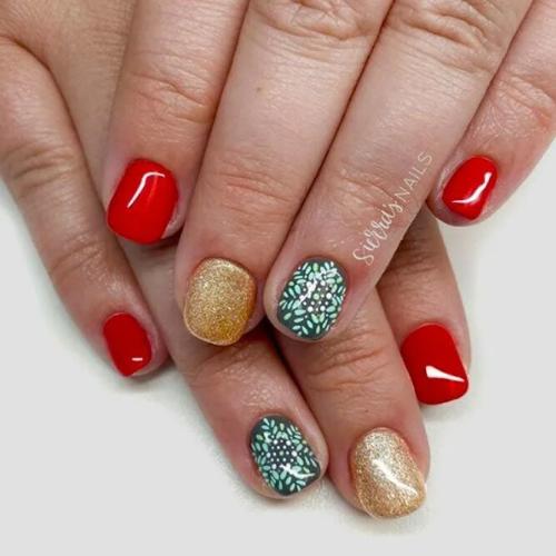 Gold-And-Red-Are-Best-Color-Mix-for-Nails-3