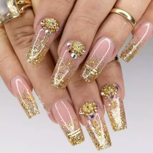 Gold-Glitter-Fade-To-Complete-Your-Trendy-Look-1