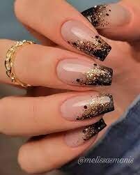 Gold-Glitter-Fade-To-Complete-Your-Trendy-Look-4