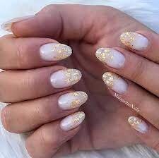 Gold-and-Silver-Accents-On-Almond-Shaped-Nails-4