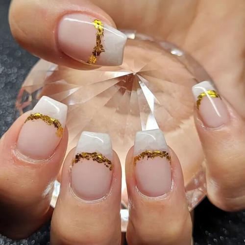 Gold-and-White-Acrylic-Nails-1
