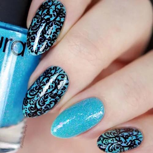 Gorgeous-Blue-Nails-And-Damask-1