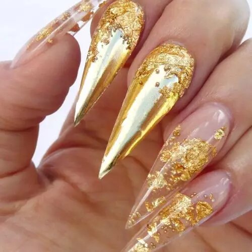 Gorgeous-Gold-For-Rich-Nails-1