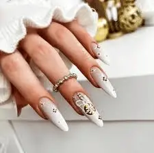 Gorgeous-Holiday-Nails-with-Stones-7