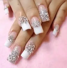 Gorgeous-Holiday-Nails-with-Stones-8