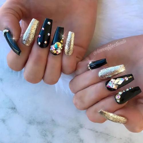 Gothic-Gold-and-Black-Glitter-Ombre-Coffins-1