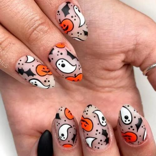 Gothic-Halloween-Nail-Art-for-Beginners-4