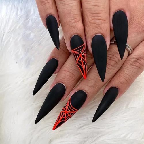 Gothic-Stiletto-Nails-1