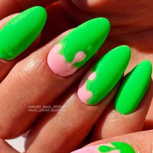 Green-Almond-Shaped-Nails-1