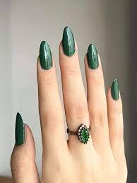 Green-Almond-Shaped-Nails-3