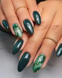 Green-Almond-Shaped-Nails-5