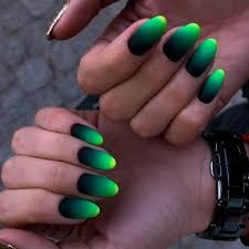 Green-Ombre-Nails-5