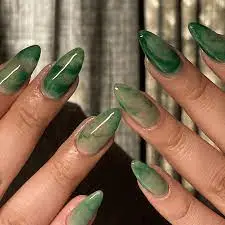 Green-nail-designs-3