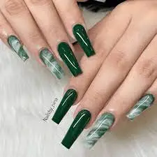 Green-nail-designs-5