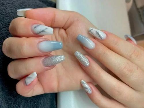 Grey-Ombre-Nails-1
