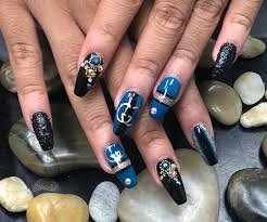 Gucci-Nail-Designs-7