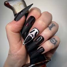 Halloween-Gothic-Nails-10