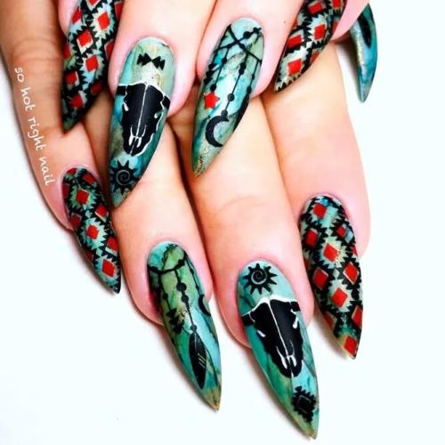 Halloween-Mani-–-Spooky-Designs-2