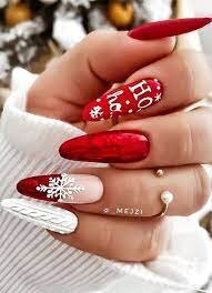 Ho-Ho-Ho-Nails-2