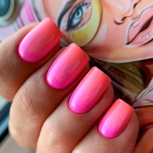 Hot-Pink-Ombre-Nails-2