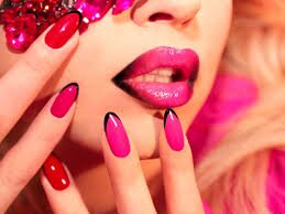 Hot-Pink-Summer-Nails-7