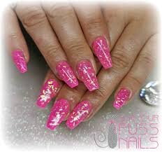 Hot-Pink-and-Glittered-Glamour-4