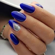 Hypnotic-Contrast-for-Classy-Nails-5