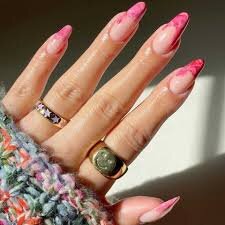 Hypnotic-Contrast-for-Classy-Nails-9