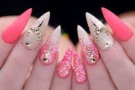 Inspirational-Ideas-For-Shellac-Nails-2
