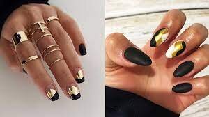 Intricate-Luxury-Nails-With-Stripes-5