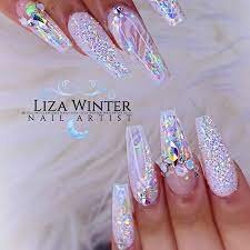 Jeweled-Luxury-Nails-3