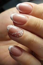 Lacey-Wedding-Nail-Idea-2