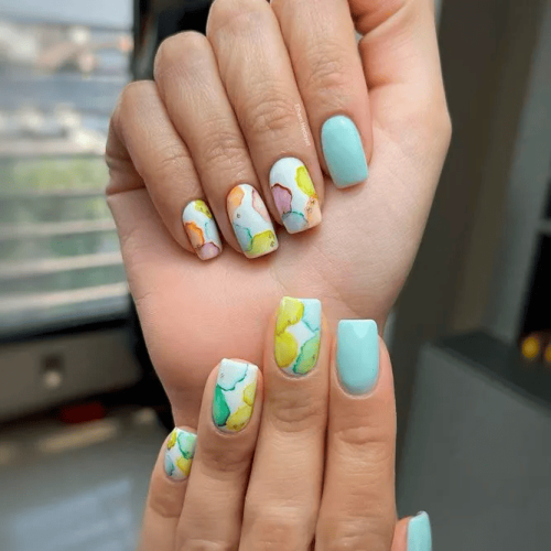 Last-Minute-Easter-Nail-Designs-2