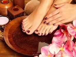 Light-Toe-Nail-Colors-To-Try-5