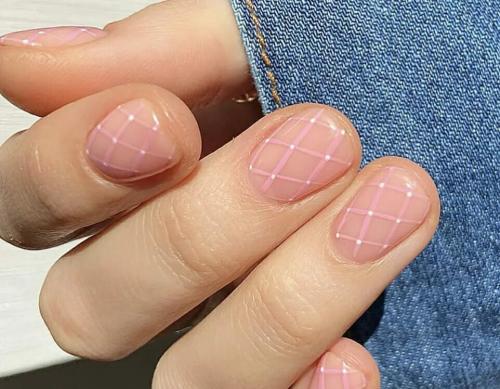 Light-pink-nail-designs-1