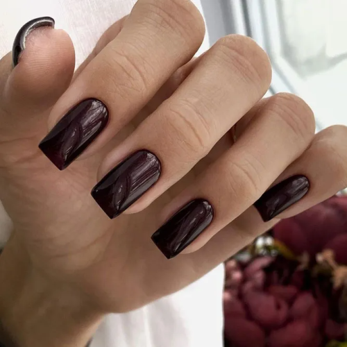 Long-Nails-Designs-In-Burgundy-Colors-2