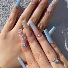 Lovely-Blue-Gradient-Coffin-Nails-4