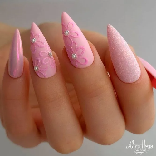 Lovely-Pink-Nails-with-Flowers-1