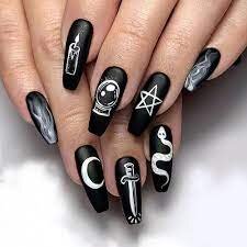 Magic-Wicca-Nails-2