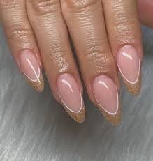 Magnificent-Gold-French-Nails-4