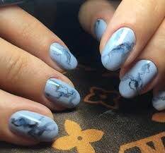 Marble-Acrylic-Short-Nails-9