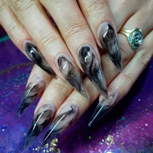Marble-Black-Stiletto-Nails-2