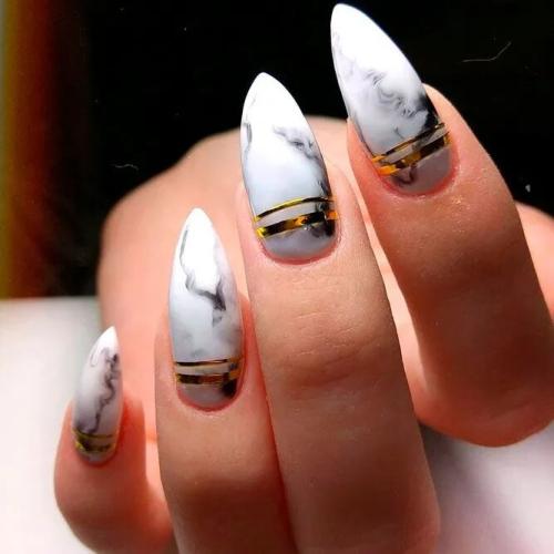 Marble-Pointy-Nail-Art-1