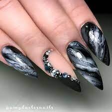 Marble-Pointy-Nail-Art-5