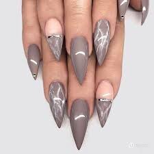 Marble-Pointy-Nail-Art-9