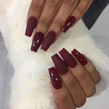 Matte-And-Glossy-Mix-For-Short-Coffin-Nails-1