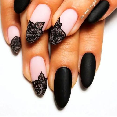 Matte-Black-Nails-1