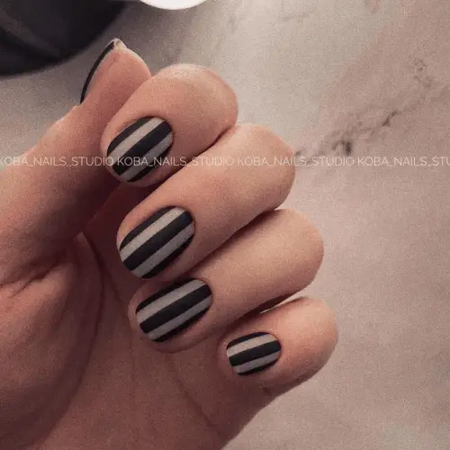 Matte-Black-Nails-With-Lines-and-Dots-2.jpg