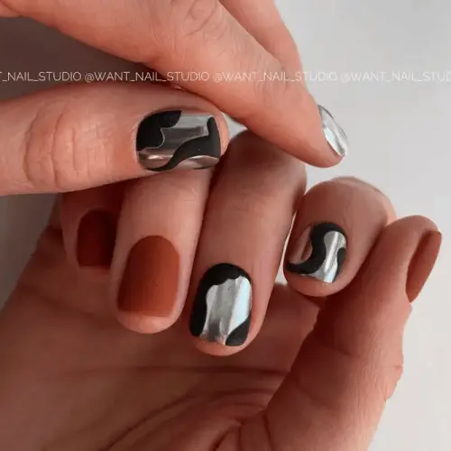 Matte-Black-Nails-with-Silver-1.jpg