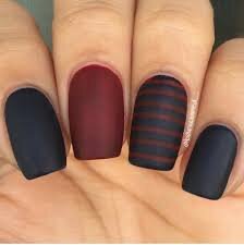 Matte-Black-and-Burgundy-Nails-6